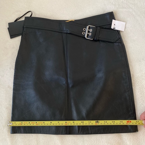 Authentic Saint Laurent black leather mini skirt XS nwt - Picture 6 of 6